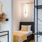 Apartma Center Lux * Slovenj Gradec
