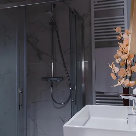 Daire Apartma Center Lux *