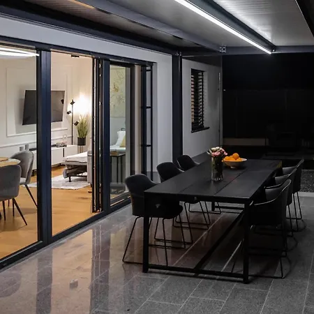 Daire Apartma Center Lux *