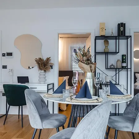 Apartma Center Lux