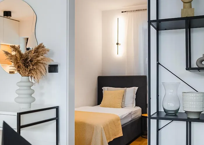 Apartma Center Lux * Slovenj Gradec